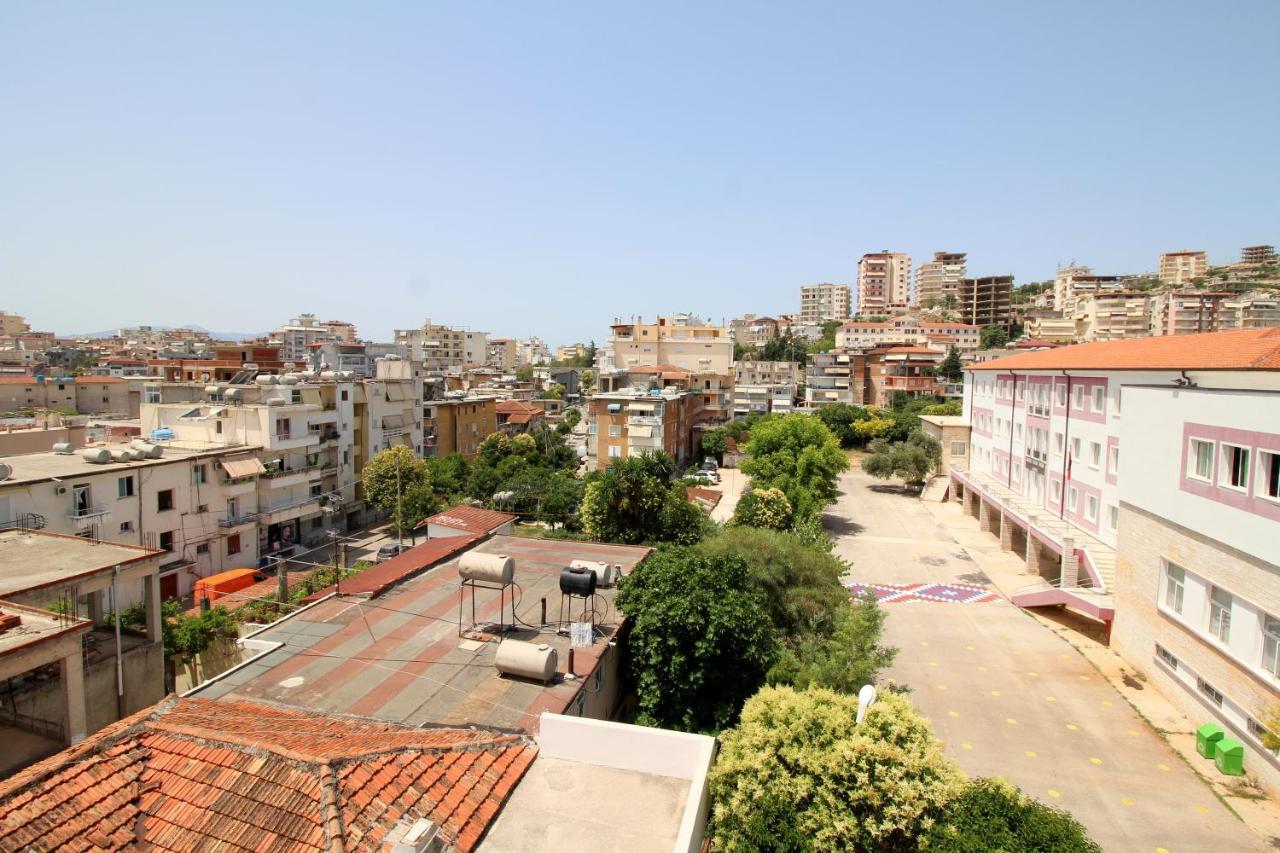 Hotel Qurku 2 Sarandë Esterno foto
